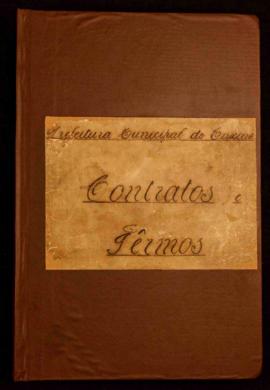 Livro de registro de contratos firmados pela Prefeitura Municipal